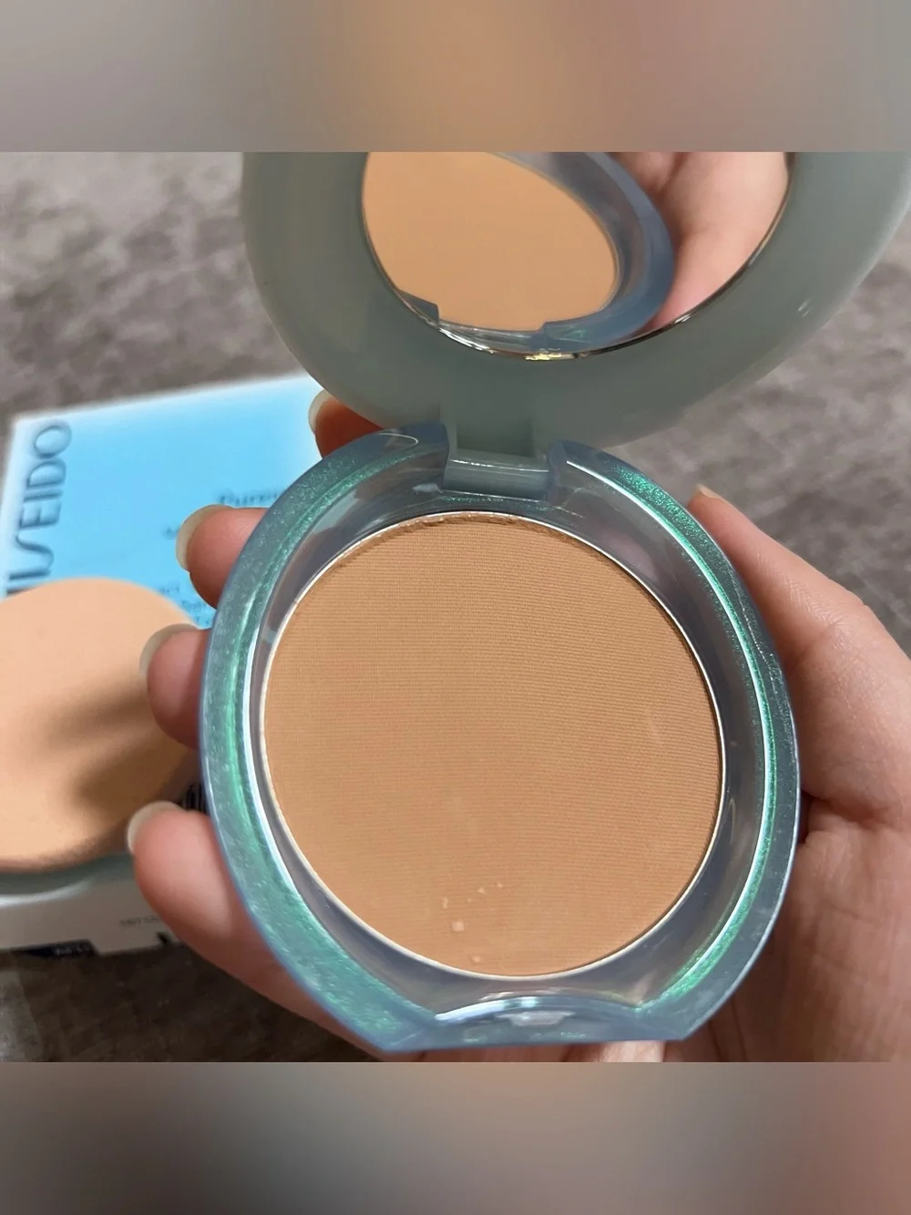 Shiseido Pureness Matifying Compact Oil-Free Foundation 50 Deep Ivory